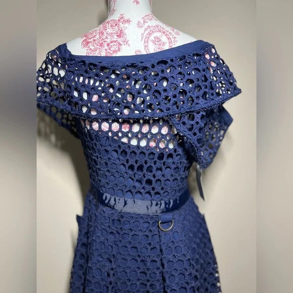 NWT LUXE Self Portrait Replica Navy One Shoulder Guipure Lace Midi Dress sz 8 - Picture 5 of 14